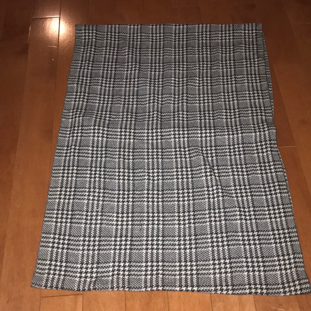 Plaid Infinity Scarf - Picture 4 of 4